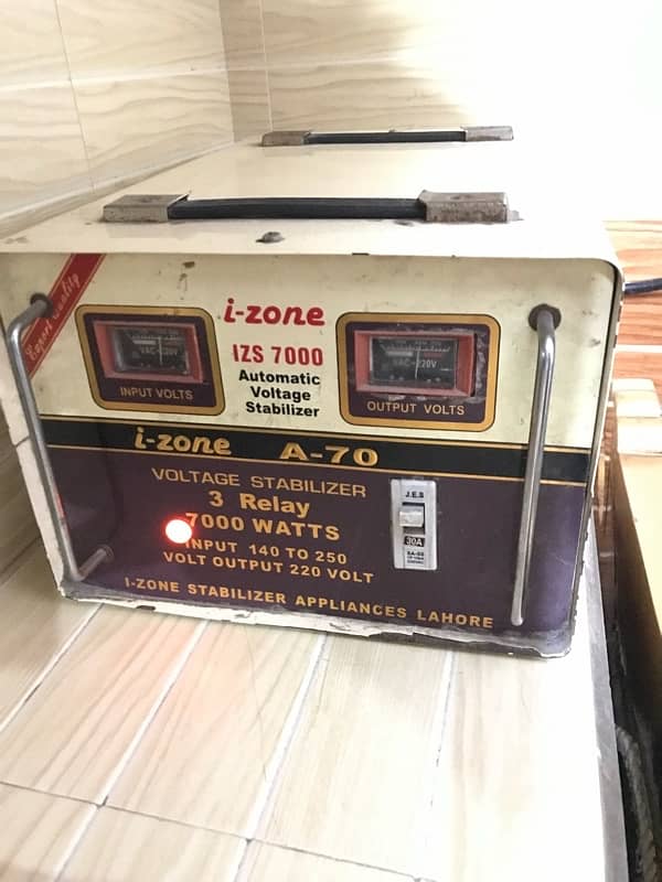 un used power stabalizer 7000Watt 0