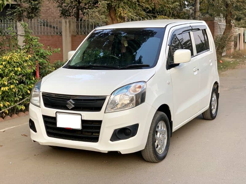 Urgent! Suzuki Wagon R 2021 (Low Milage) 1