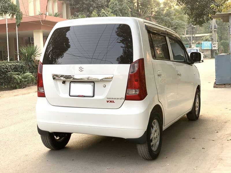 Urgent! Suzuki Wagon R 2021 (Low Milage) 3