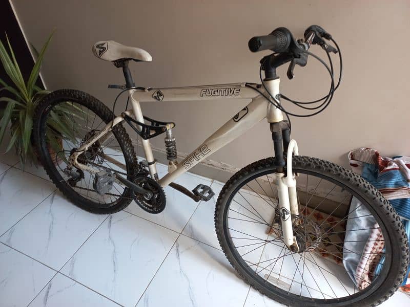 Fugitive spike bicycle (mountain bike) 1