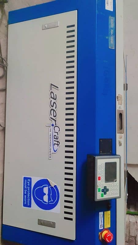 co2 laser cutting machine 1