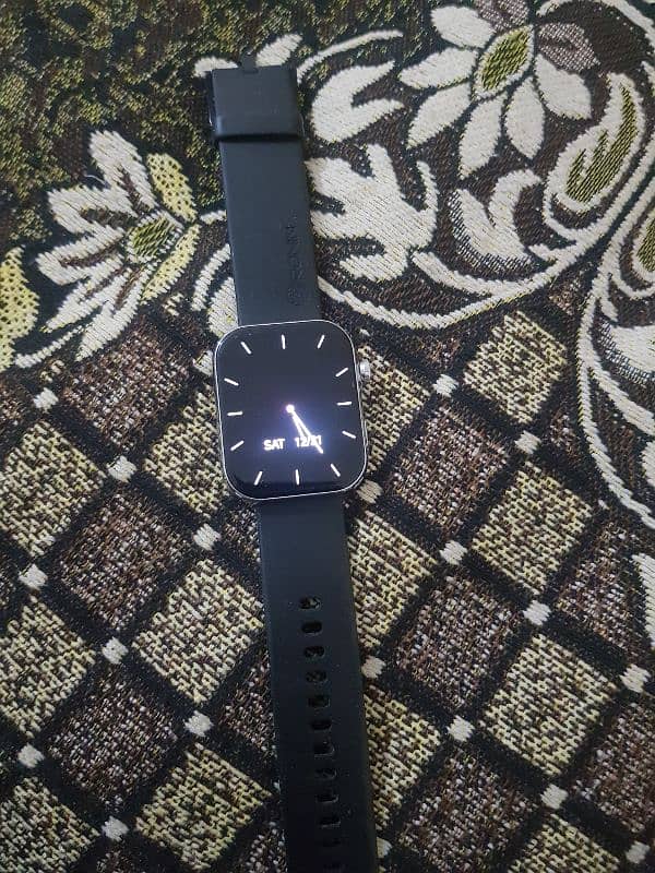 ronin r 9 smart watch with box and genuine  first hand 1