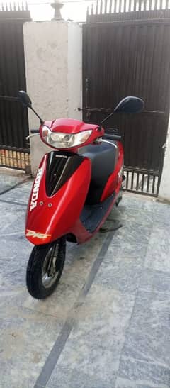 Honda Scooty new condition