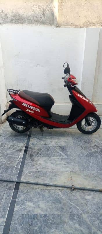 Honda Scooty new condition 2