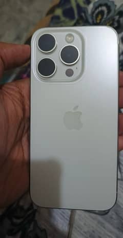 iPhone 15 pro jv 256 LLA