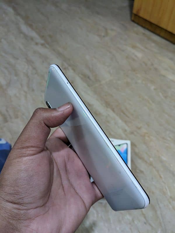 Samsung Galaxy A30s with Original Box 1