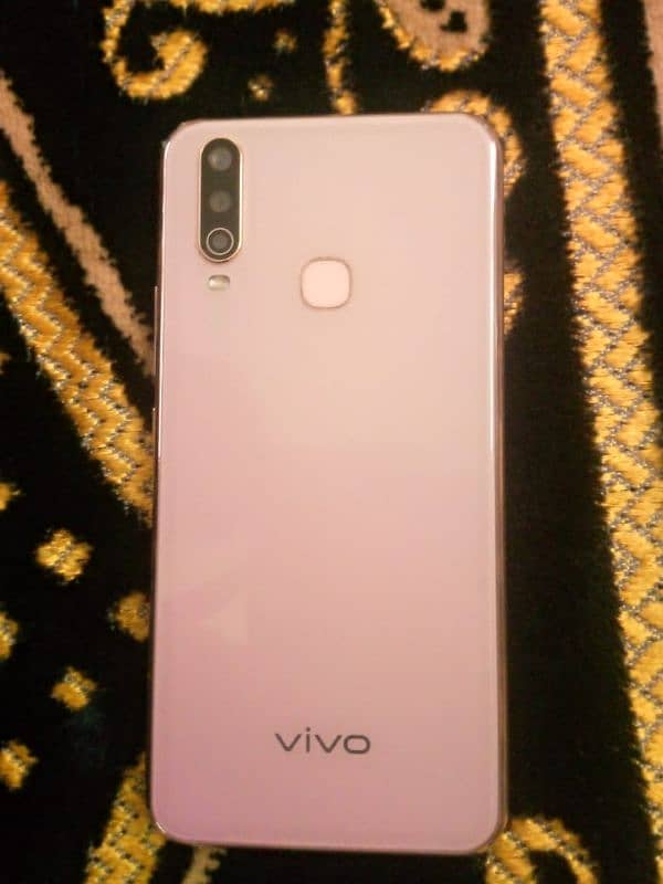 vivo y17 model hai 8 256 momery hai 0