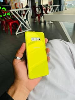 Samsung Galaxy S10e 6/128GB