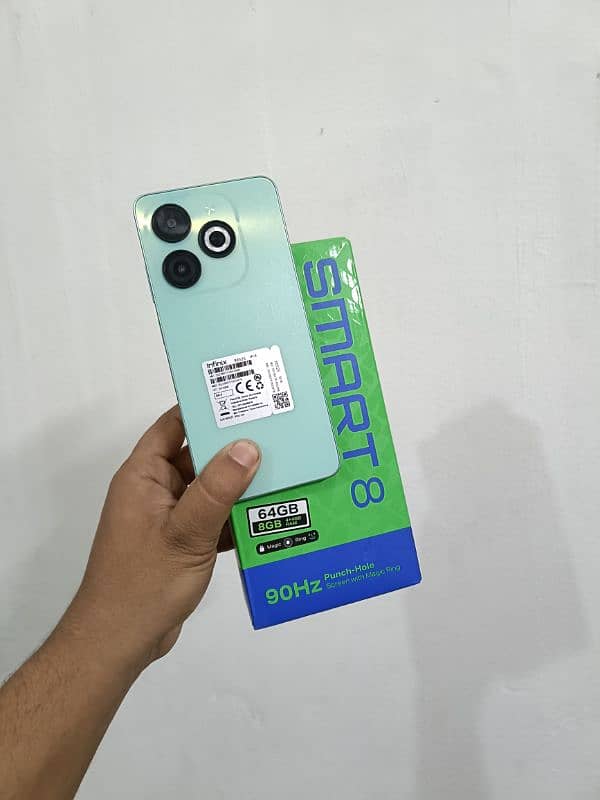 Smart 8 Infinix (4+4/64) ,,,,,03221781446 0