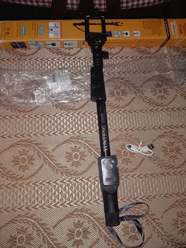 Mobile Monopod 3