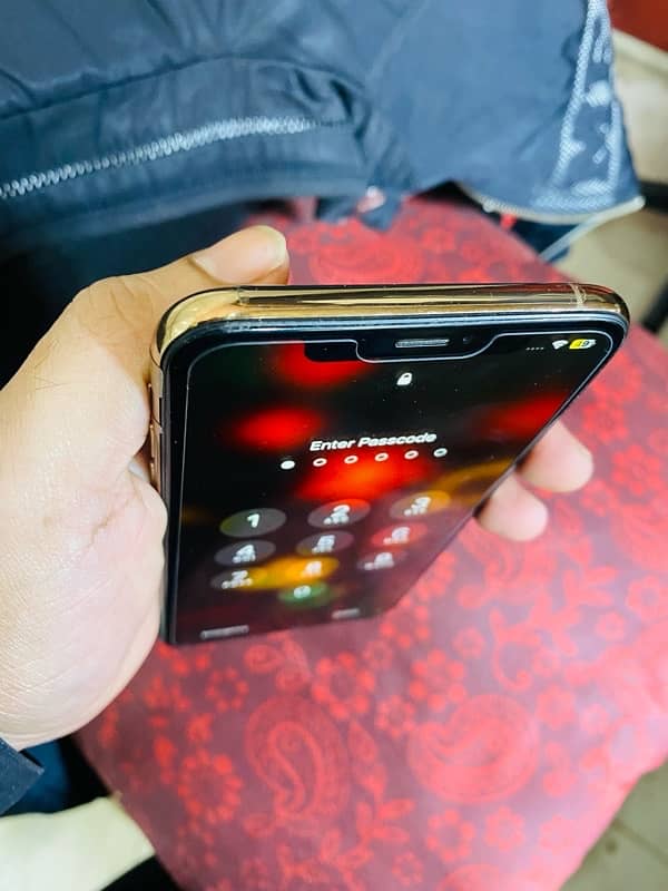 IPhone x max 256 gb pta 3