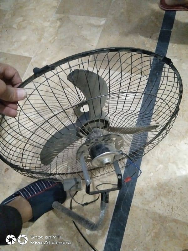 12 volts, ac DC fan, 1