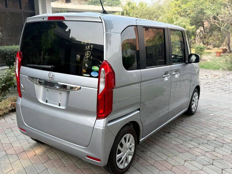 Honda N Box Plus 2021 4