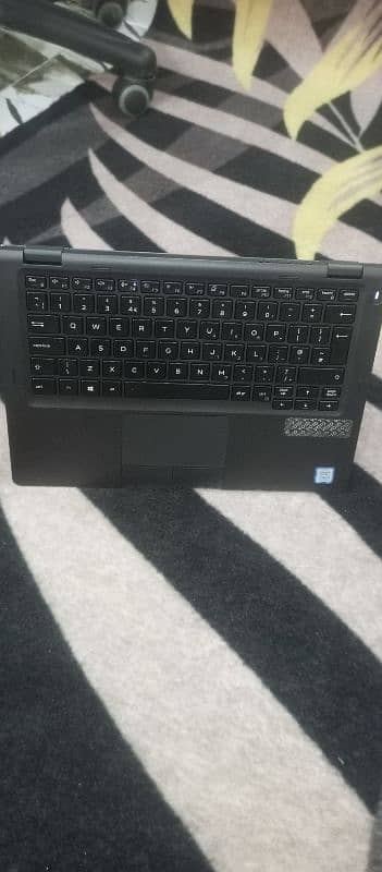 Dell laptop 5300 2in1 I5 8th generation touch screen 360 laptop 8