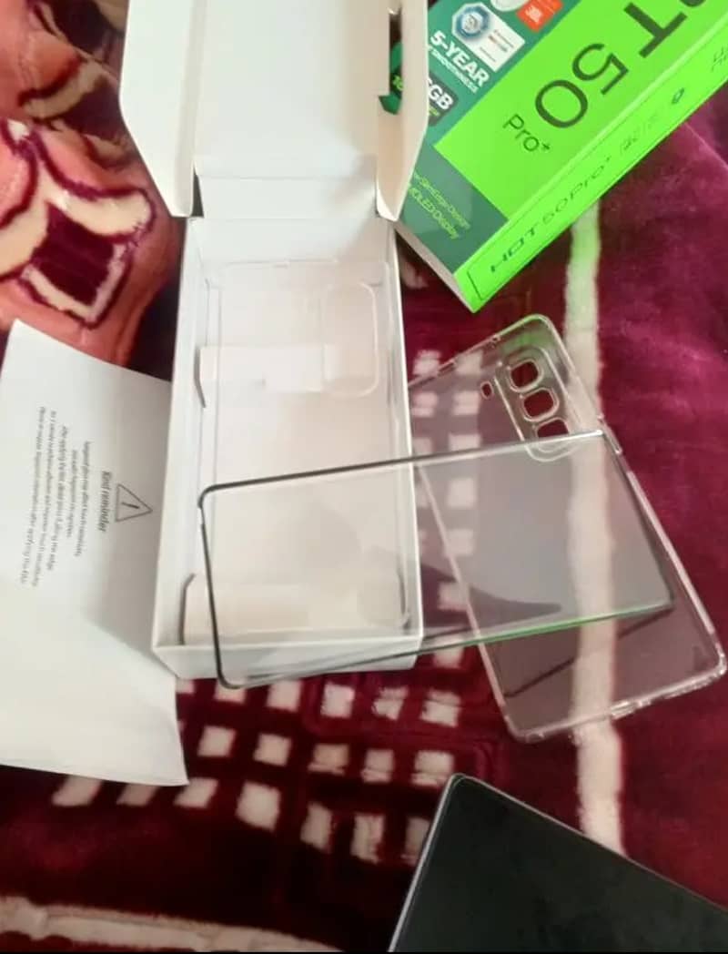 Infinix Hot 50 pro plus 8+8 256GB 3