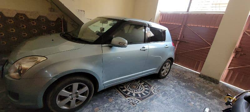 Suzuki Swift 2012 1