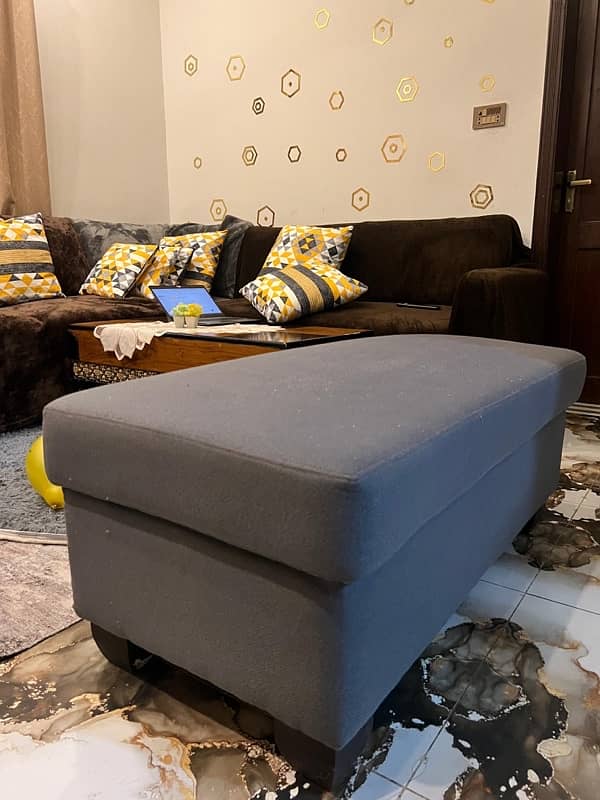 Premium 9-Seater L-Shaped Sofa (10/10 Condition) 3