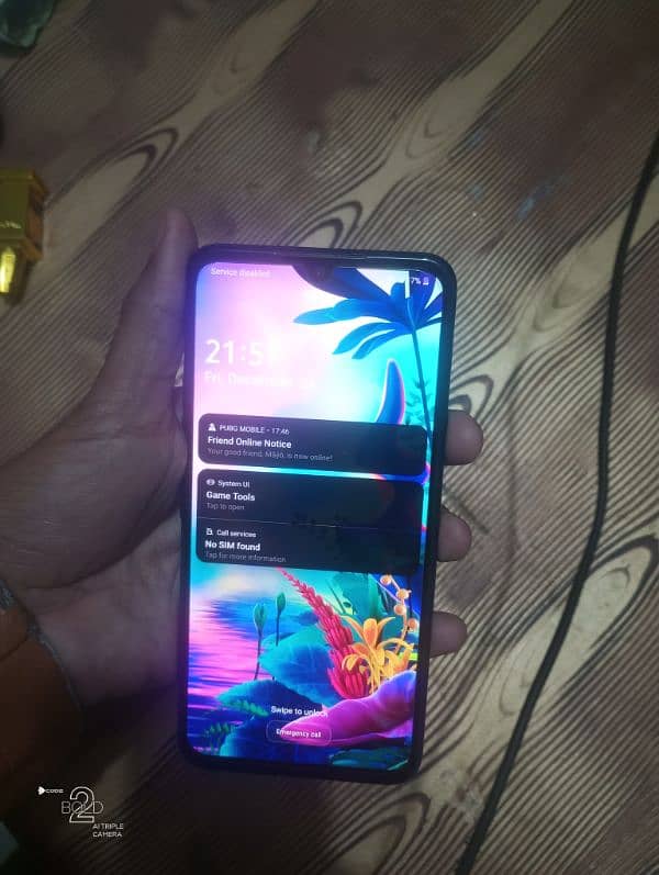 Lg G8X 6/64 Non PTA 8.5/10 condition 3