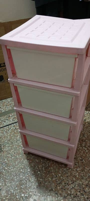 plastic storage 4 drawers 0