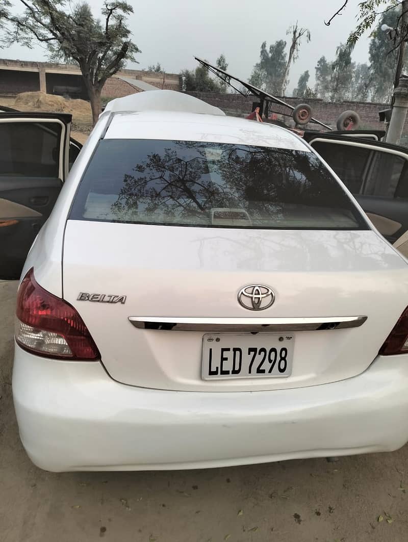 Toyota Belta 2006/11 ٹوٹل جینون 14