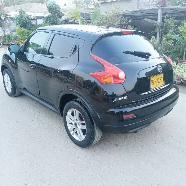 Nissan Juke 2010 9