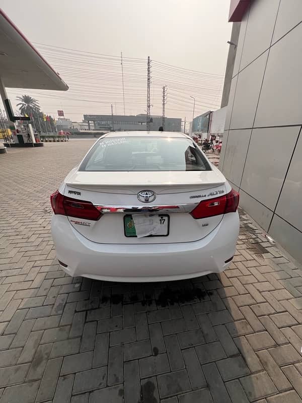 Toyota Corolla Altis 2016 4