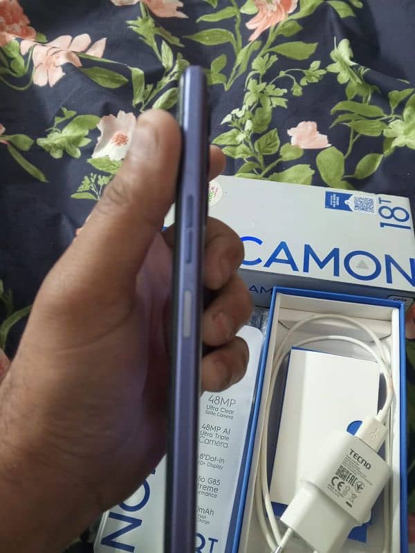 Tecno Damon 18T 3