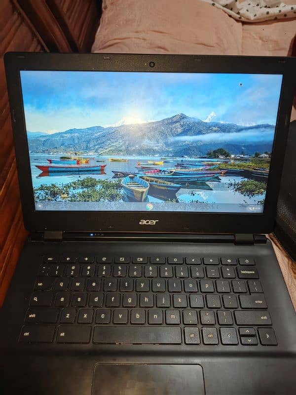 Acer chrome book C810 for sale in excellent condition 1