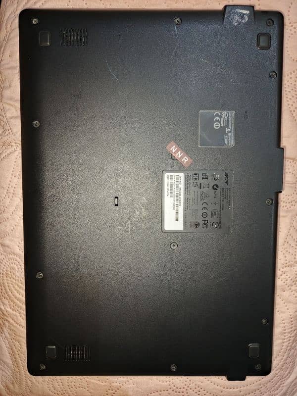 Acer chrome book C810 for sale in excellent condition 2