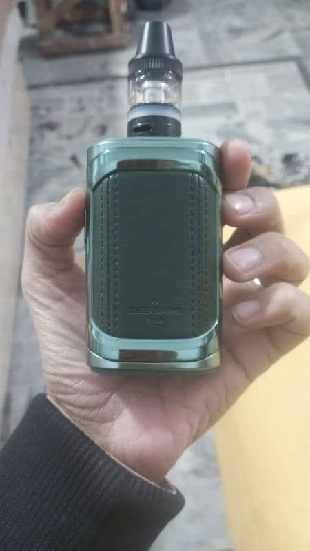 Geek vape Aegis 200 watt 4