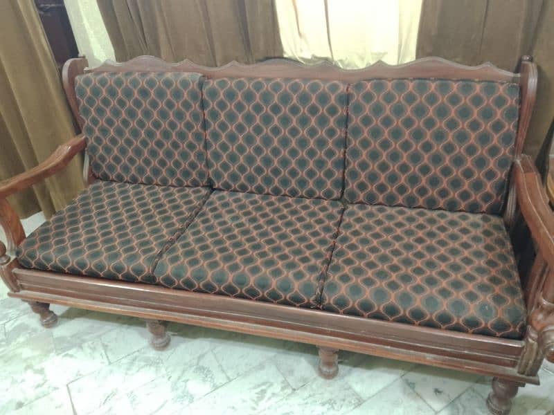 5 Seater sofa in good condition 0