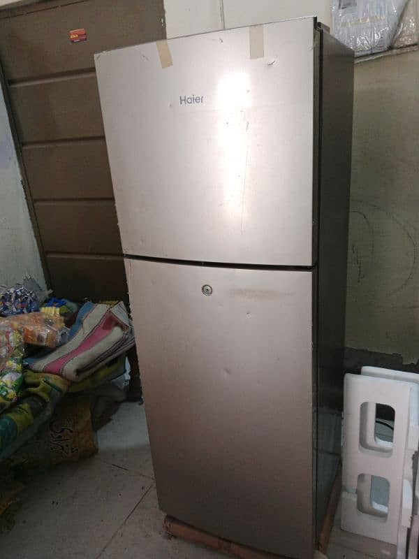 Haier new condition medium size fridge totally guanine 03014525103 6