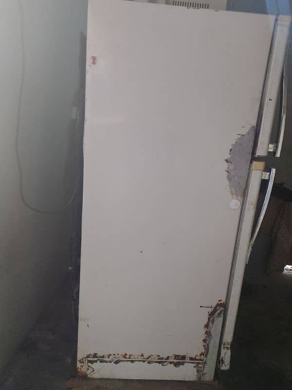 fridge for sale normal condition hai direct call 03131122145 wathsap 0