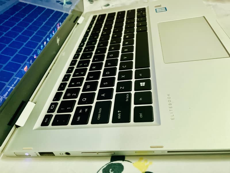 HP EliteBook 1030 G2 4