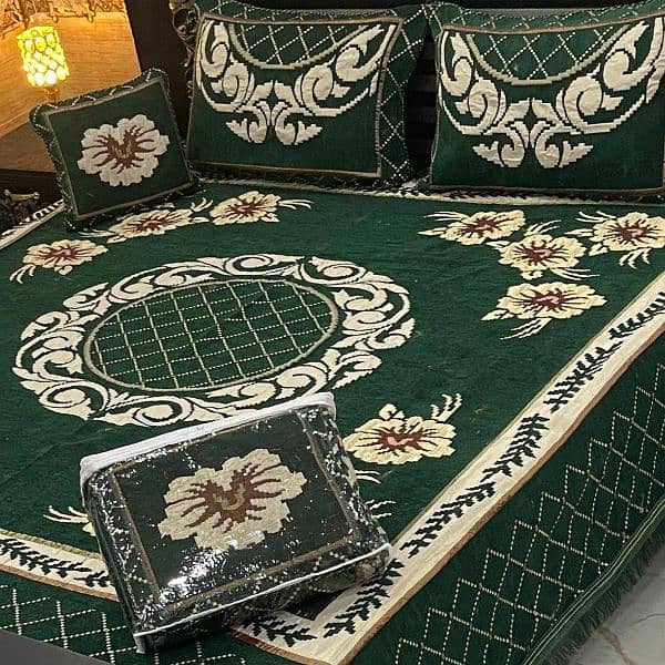 4 pcs velvet jaquard bedshet king size 8