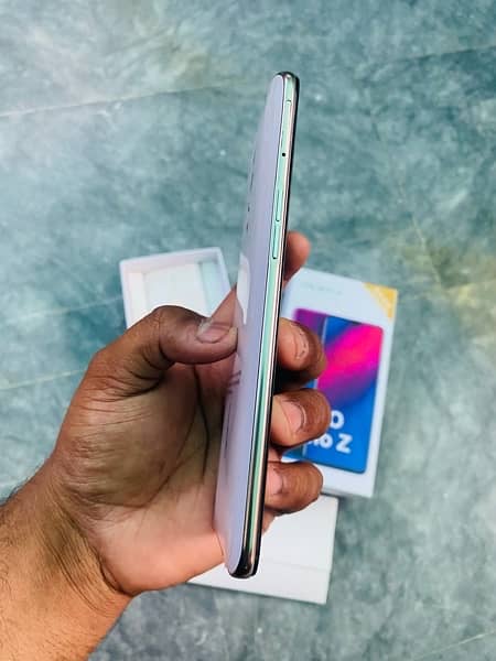 Oppo Reno Z (8gb/512gb) urgent Sale. 0/3/0/9/1/0/1/8/1/2/3 10