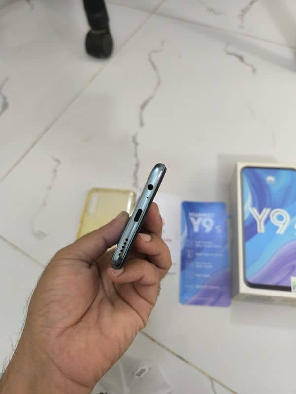 Huawei y9s (128gb) + PTA apprved 6