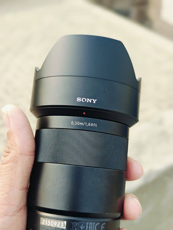 SONY  Sonnar T* FE 55mm F1.8 ZA 3