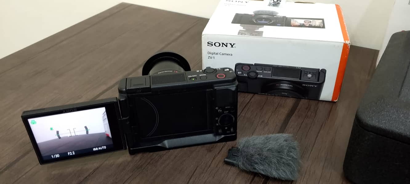 Sony Digital Camera ZV-1 Good Condition 1