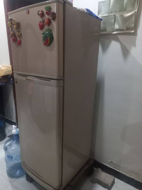 Dawlance Fridge in Best condition 1