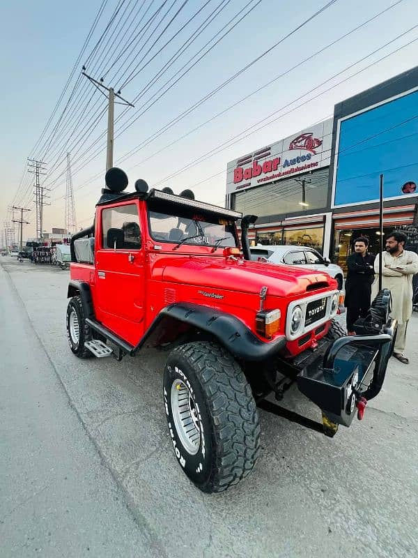 Toyota Land Cruiser 1981 4