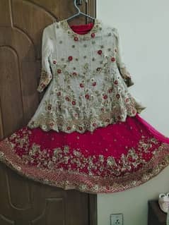 Bridal Lehnga serious buyers contact plz