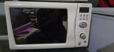 Supra Microwave Oven