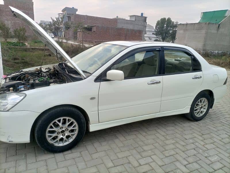 sunroof GLX1.6RS Lancer full option 2