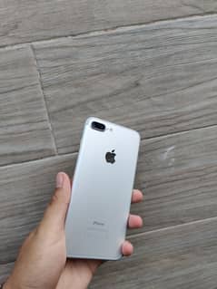 iphone 7 plus 32GB PTA Approved