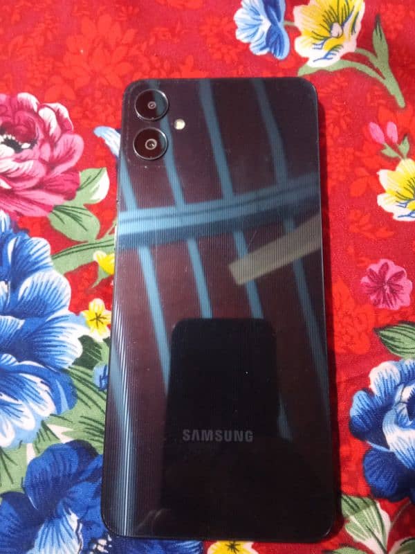 Samsung A05 128/6 for sale urgently with box and orginal data cable 0