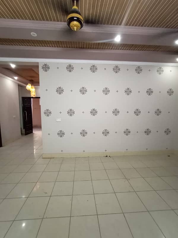 HOUSE FOR RENT MADINA TOWN NEAR SUSAN ROAD 10