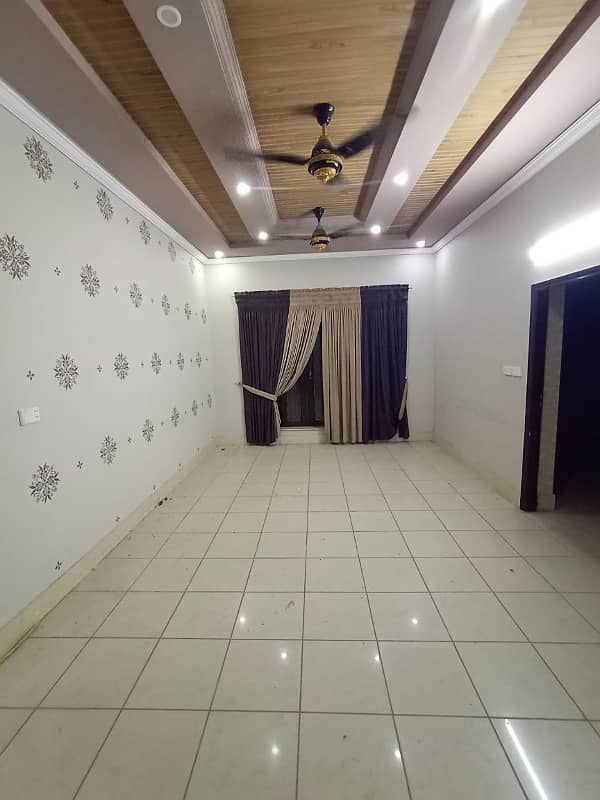 HOUSE FOR RENT MADINA TOWN NEAR SUSAN ROAD 18