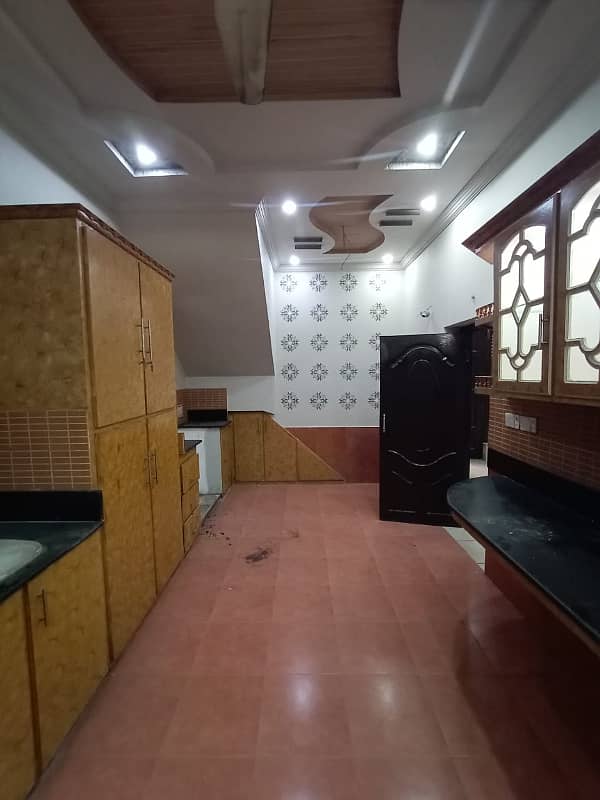 HOUSE FOR RENT MADINA TOWN NEAR SUSAN ROAD 21