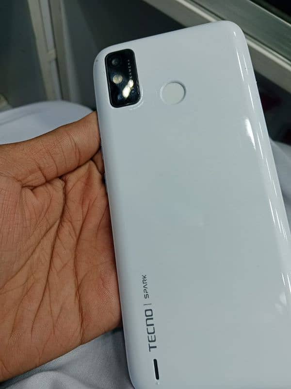 Tecno Spark 6 Go 0